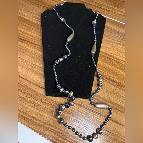 Handmade- Indian Beaded Necklace with lapis - - Picture 2 of 2